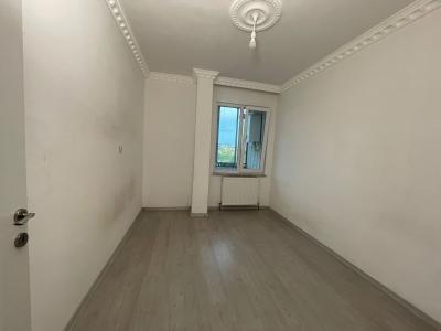 Pınarhisar Dere Mahalle de Satılık 2+1 Uygun Fiyatlı Daire!-14