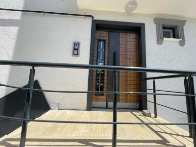 LÜLEBURGAZ DA SATILIK 2+1 ARAKAT SIFIR DAİRE CADDE CEPHE 100 M2-17