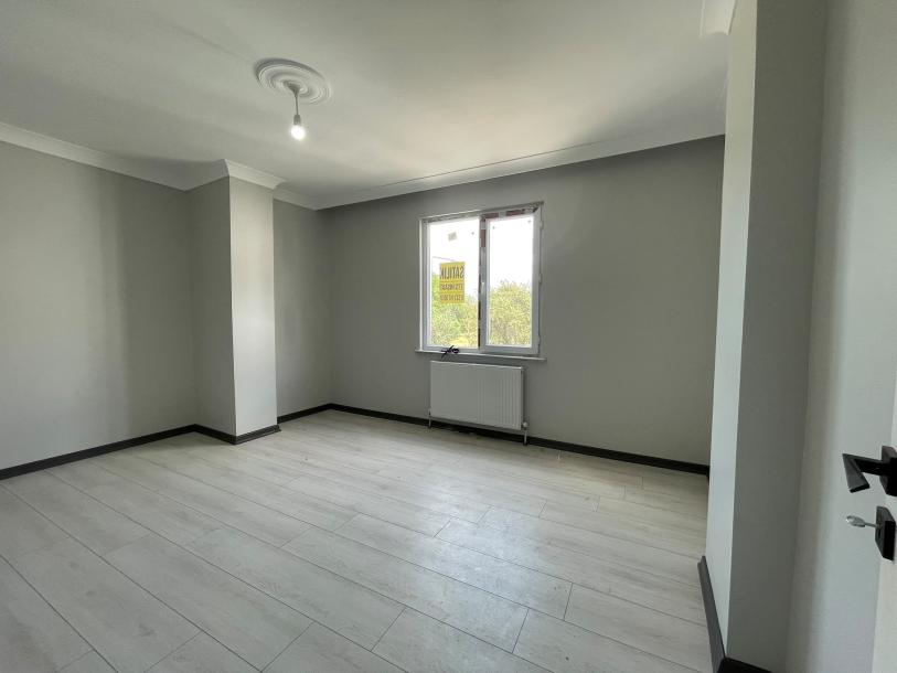 LÜLEBURGAZ DA SATILIK 2+1 ARAKAT SIFIR DAİRE CADDE CEPHE 100 M2-7