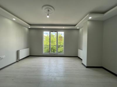 LÜLEBURGAZ DA SATILIK 2+1 ARAKAT SIFIR DAİRE CADDE CEPHE 100 M2-6