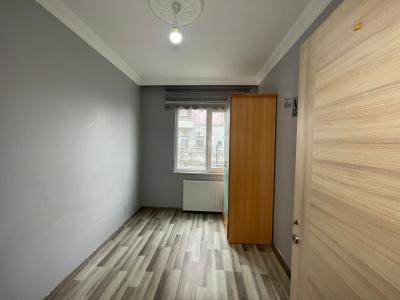 Kırklareli Merkez de Satılık 2+1 Daire Fırsatı!-13