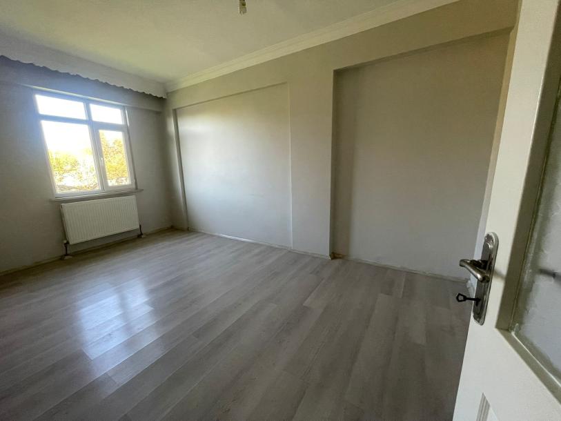 SATILIK BÜYÜK 2 +1 DAİRE PINARHİSAR / ORTA MAHALLE-3